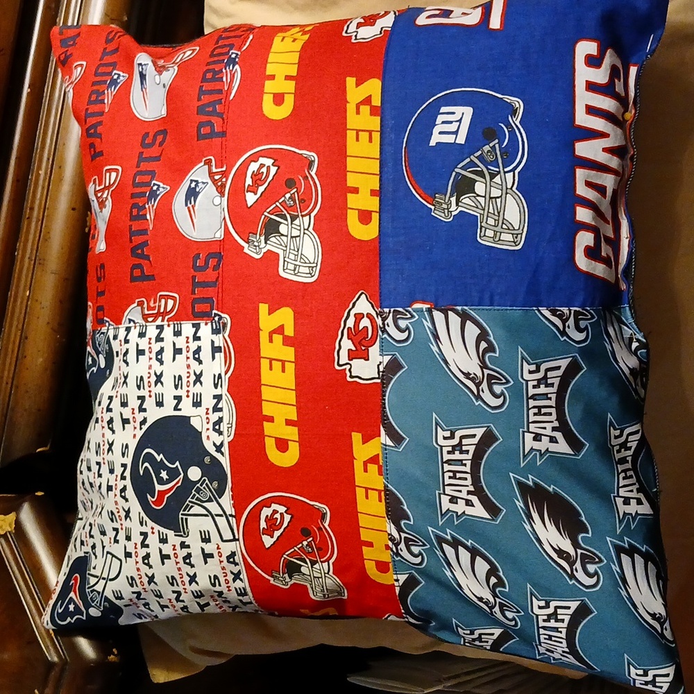 Sports Pillow
Cover only